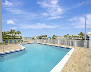 3100 Ne 49 Street - Photo Thumbnail 36