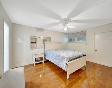3100 Ne 49 Street - Photo Thumbnail 25