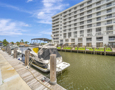 3100 Ne 49 Street - Photo Thumbnail 33