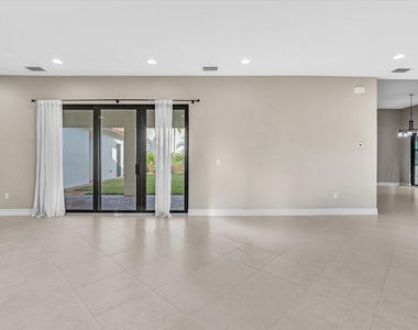 10630 Sw 55th Street - Photo Thumbnail 8