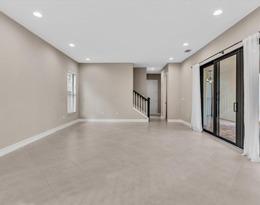 10630 Sw 55th Street - Photo Thumbnail 9