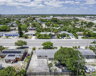 2100 N Seacrest Boulevard - Photo Thumbnail 22