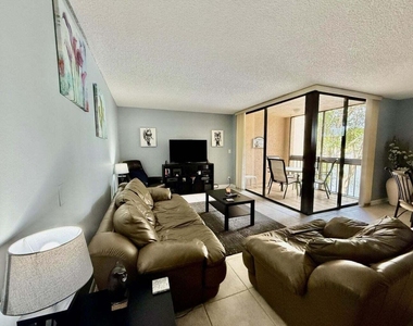955 Dotterel Road - Photo Thumbnail 3