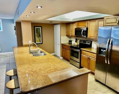 955 Dotterel Road - Photo Thumbnail 12