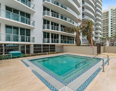 3100 N Ocean Drive - Photo Thumbnail 48