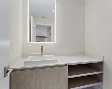 3100 N Ocean Drive - Photo Thumbnail 10