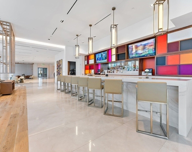 3100 N Ocean Drive - Photo Thumbnail 40