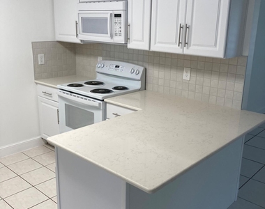 9627 Se Crest Court - Photo Thumbnail 7