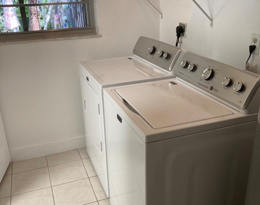9627 Se Crest Court - Photo Thumbnail 9