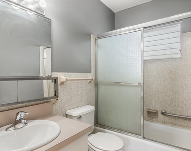 2309 Park Lane - Photo Thumbnail 5