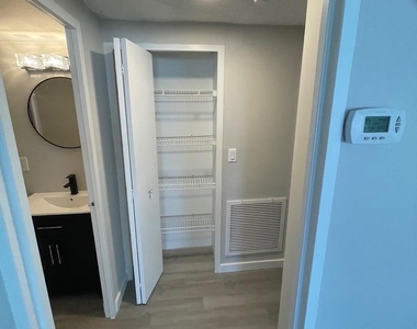 3600 Galt Ocean Drive - Photo Thumbnail 12