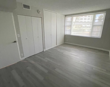 3600 Galt Ocean Drive - Photo Thumbnail 15