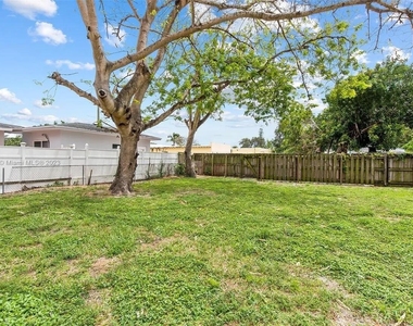 2434 Mckinley Street - Photo Thumbnail 3