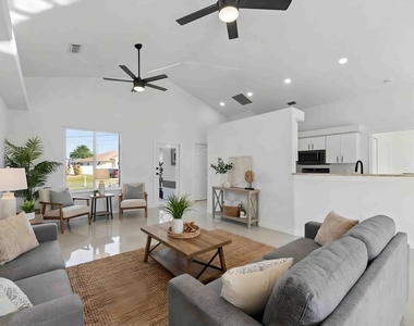 3031 Se Galt Circle - Photo Thumbnail 28