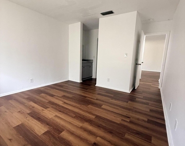 4001 Nw 31st Avenue - Photo Thumbnail 17
