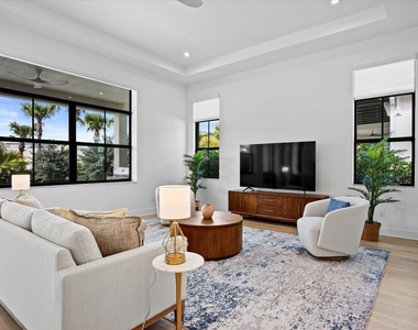 13621 Le Christine Drive - Photo Thumbnail 14