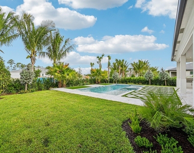 13621 Le Christine Drive - Photo Thumbnail 45