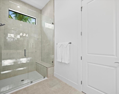13621 Le Christine Drive - Photo Thumbnail 33