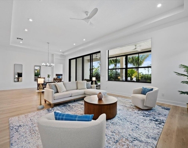 13621 Le Christine Drive - Photo Thumbnail 16