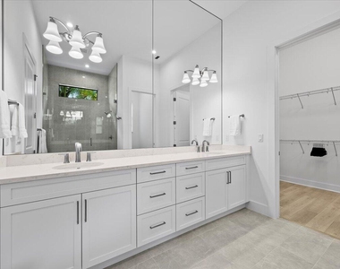 13621 Le Christine Drive - Photo Thumbnail 31