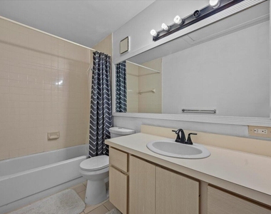 1945 Stratford Way - Photo Thumbnail 25