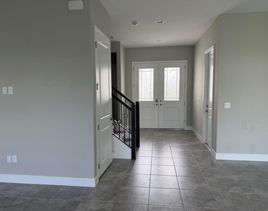 5383 Pecan Drive - Photo Thumbnail 6