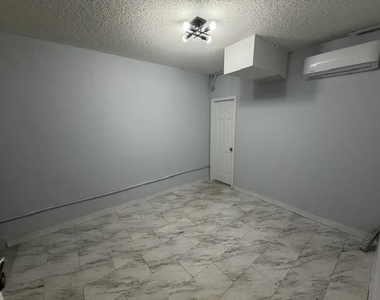 2440 Nw 99th Way - Photo Thumbnail 18