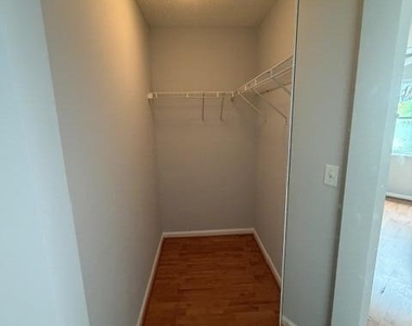 2440 Nw 99th Way - Photo Thumbnail 11