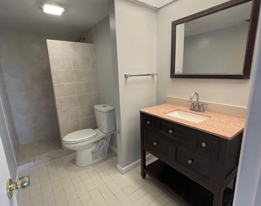 1271 Se Parkview Place - Photo Thumbnail 8