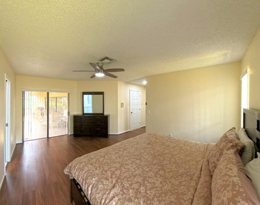 13484 Jonquil Court - Photo Thumbnail 11