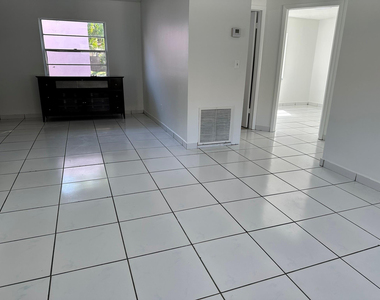 1705 Adams Street - Photo Thumbnail 21