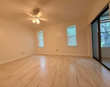 6531 Se Federal Hwy - Photo Thumbnail 17