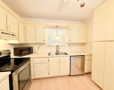 6531 Se Federal Hwy - Photo Thumbnail 7