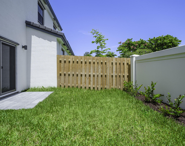 5838 Park Place - Photo Thumbnail 38