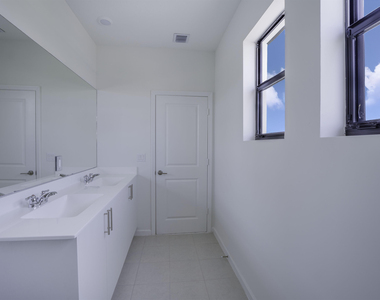 5838 Park Place - Photo Thumbnail 27