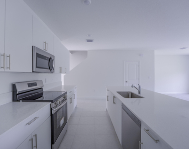 5838 Park Place - Photo Thumbnail 13