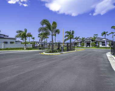 5838 Park Place - Photo Thumbnail 7