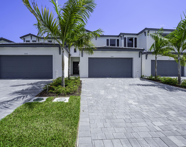 5838 Park Place - Photo Thumbnail 1