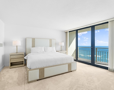 3000 N Ocean Drive - Photo Thumbnail 3