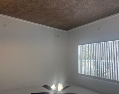 5980 W Sample Road - Photo Thumbnail 21