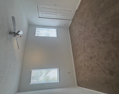 5980 W Sample Road - Photo Thumbnail 11