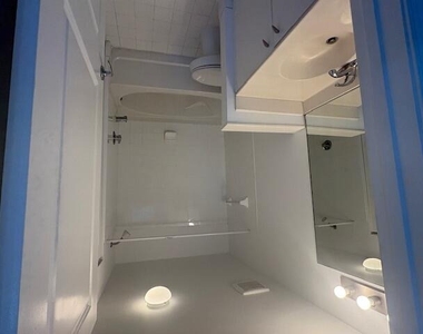 5980 W Sample Road - Photo Thumbnail 20