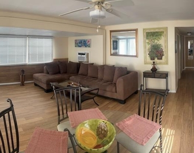 2915 W Marina Drive - Photo Thumbnail 7