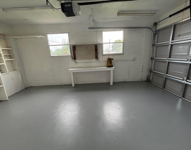 462 S Haverhill Road - Photo Thumbnail 15