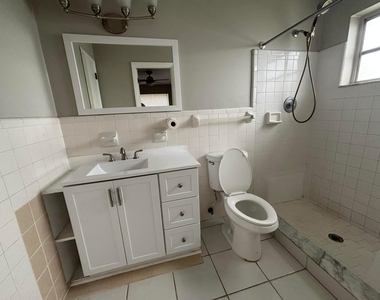 462 S Haverhill Road - Photo Thumbnail 13
