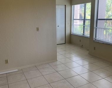 2900 S University Drive - Photo Thumbnail 9