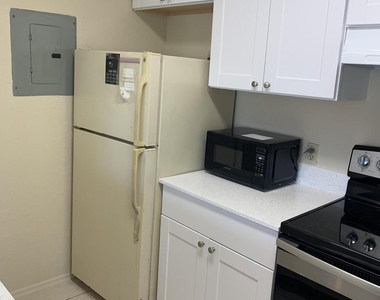 2900 S University Drive - Photo Thumbnail 13
