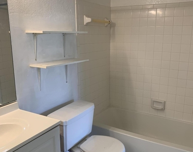 2900 S University Drive - Photo Thumbnail 12
