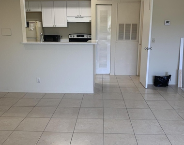 2900 S University Drive - Photo Thumbnail 7