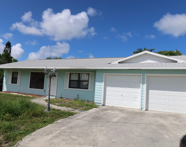 601 Se Polynesian Avenue - Photo Thumbnail 5